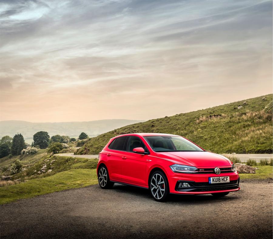  Volkswagen Polo GTI 2018 года  (UK) (фото 30 из 35)